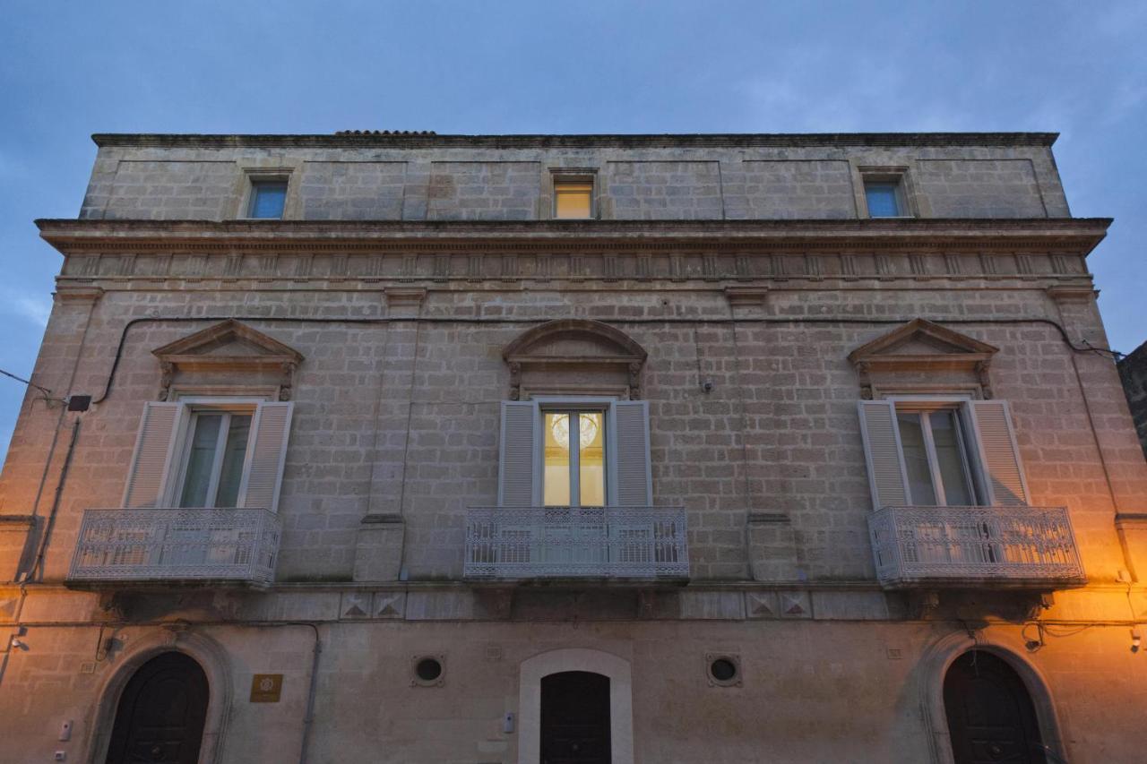 Santa Cesarea Residence Luxury Suite - La Vetta Del Sasso Barisano 马泰拉 外观 照片