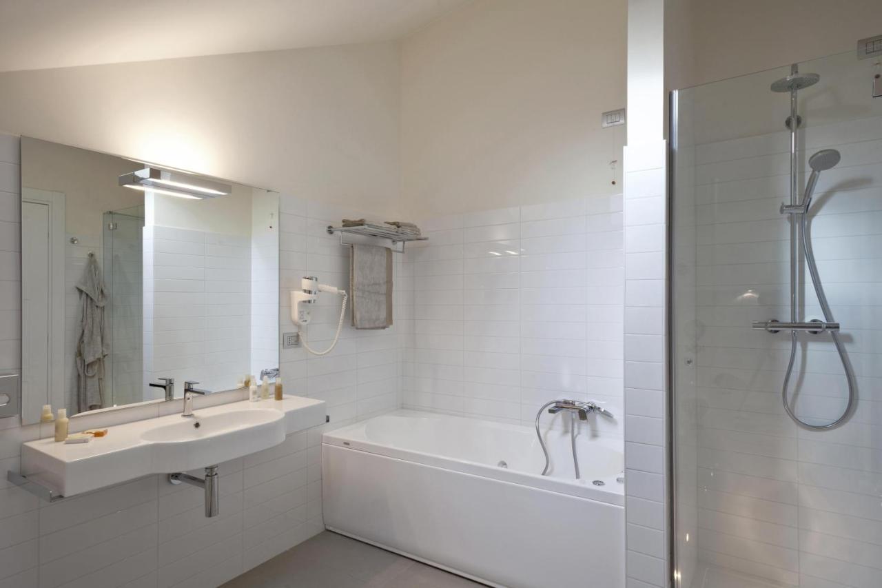 Santa Cesarea Residence Luxury Suite - La Vetta Del Sasso Barisano 马泰拉 外观 照片