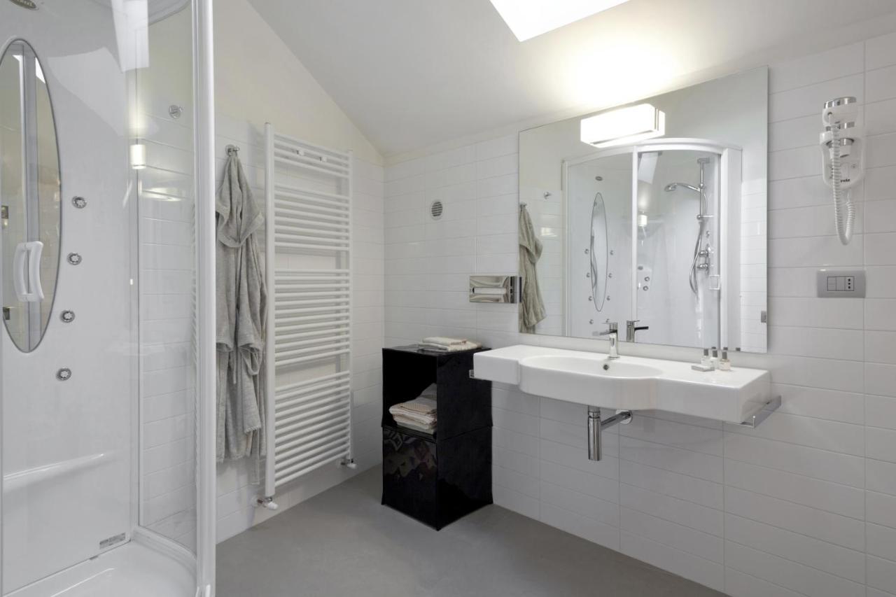 Santa Cesarea Residence Luxury Suite - La Vetta Del Sasso Barisano 马泰拉 外观 照片