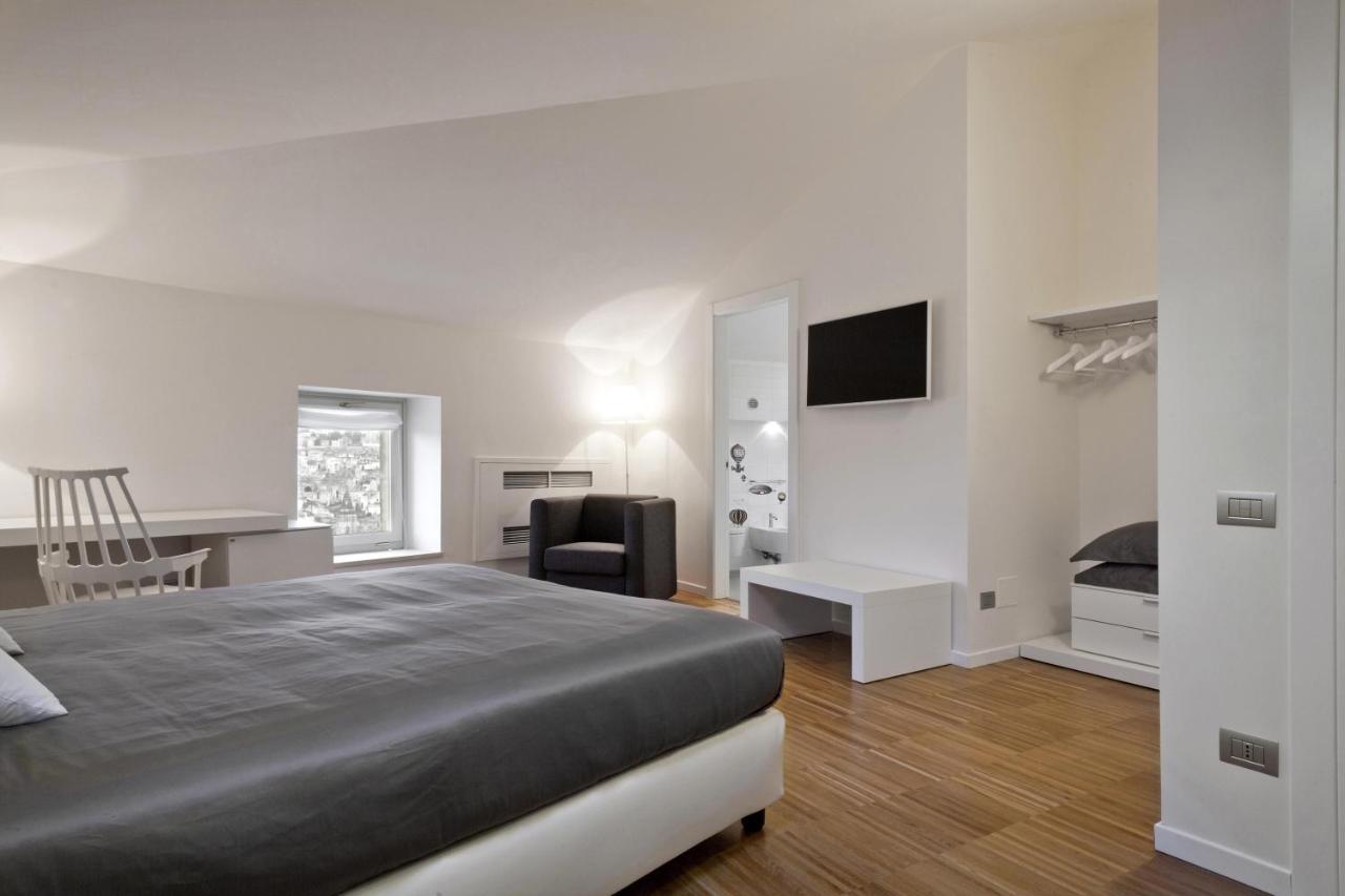Santa Cesarea Residence Luxury Suite - La Vetta Del Sasso Barisano 马泰拉 外观 照片