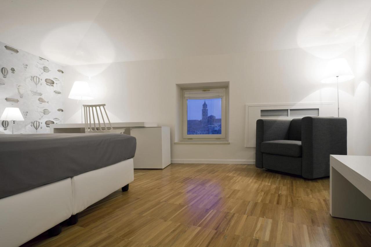 Santa Cesarea Residence Luxury Suite - La Vetta Del Sasso Barisano 马泰拉 外观 照片